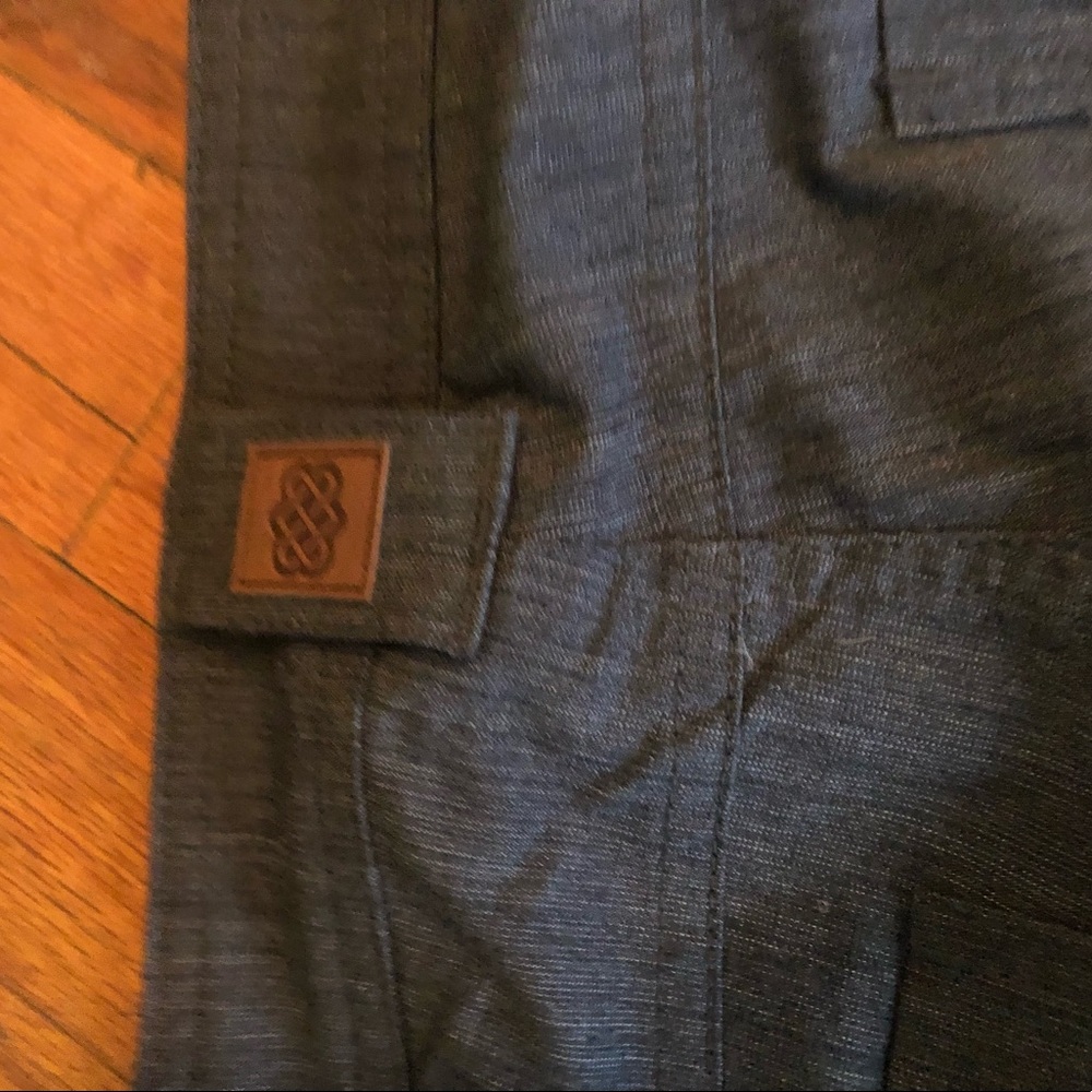 Sherpa mens shorts size 34